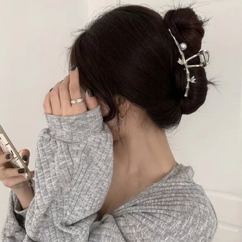 Metal Hollow Out Circle Love Heart Star Big Shark Clip for Women Girl Daily Jewelry Autumn Winter Headdress